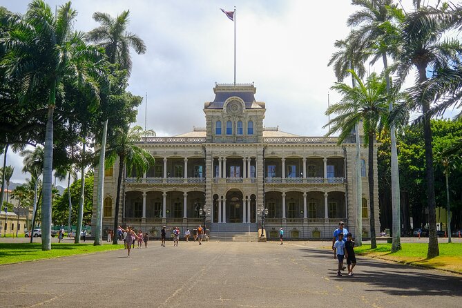 Waikiki Trolley Red Line Heroes & Legends Hop-on Hop-off Tour - Recommendations for First-Time Visitors