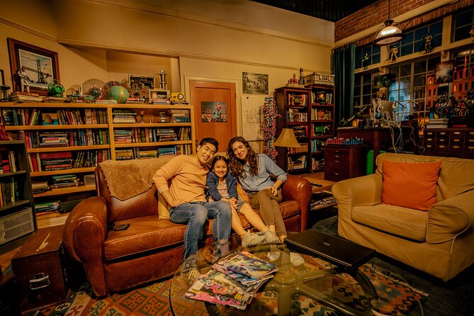 Warner Bros. Studio Tour Hollywood - The Storytellers Showcase Experience