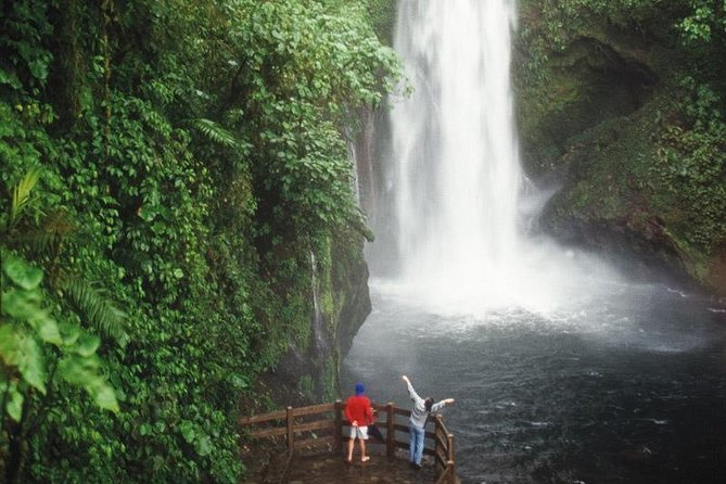 Wildlife Refuge La Paz Waterfall Gardens Day Trip From San Jose - Tour Inclusions and Logistics
