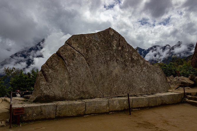 2-Day Sacred Valley Machu Picchu 4star Hotel & Vistadome Train - Pickup and Timing