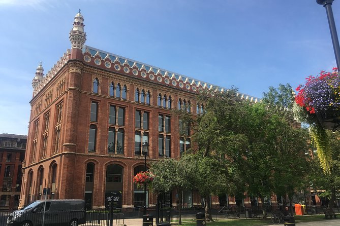 2 Hour Leeds Highlights Walking Tour - Booking and Cancellation Information