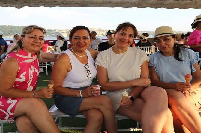 2 Hours Bosphorus Cruise Boat Tour in Istanbul - Meeting and Pickup Logistics