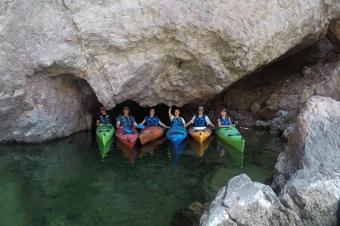 3-Hour Self-Drive Emerald Cave Kayak Tour - Guides and Customer Service