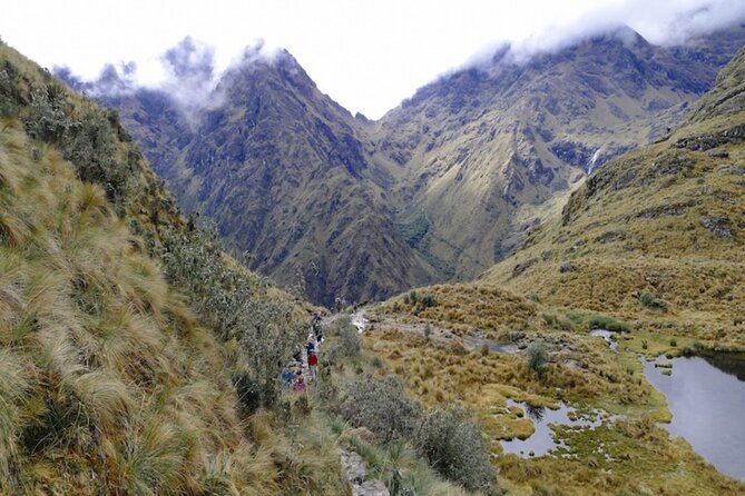 4 Days Inca Trail to Machu Picchu - Guide and Support Team