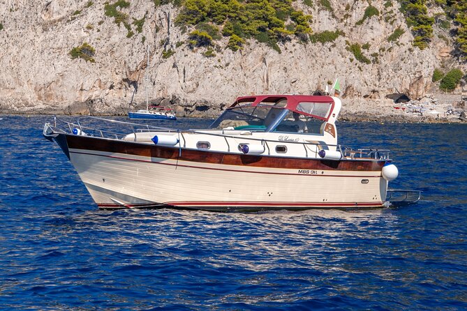 Amalfi Coast Small Group Boat Day Tour From Sorrento - Flexible and Enjoyable Exploration