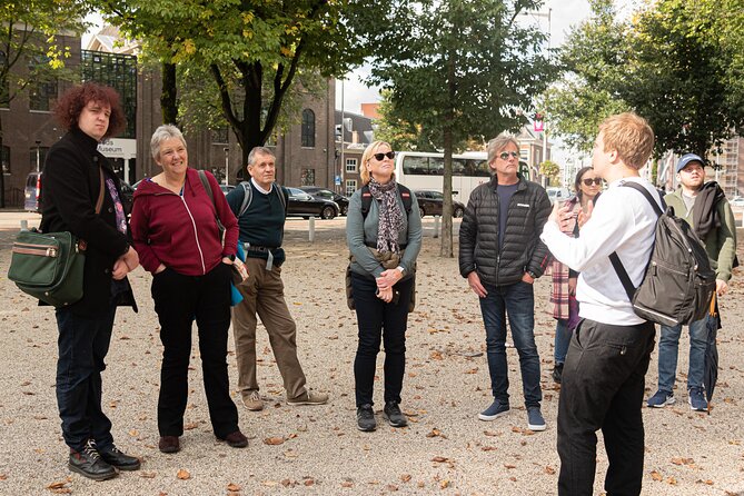 Amsterdam: Anne Frank and Jewish Quarter Walking Tour - Exploring the Jewish Quarter