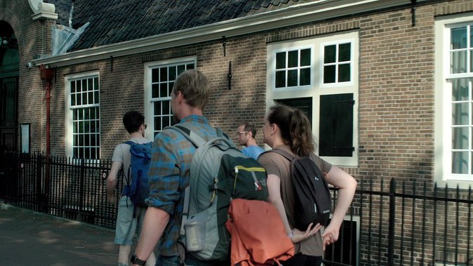 Anne Frank and the Jewish History of Amsterdam Private Tour - The Virtual Reality Simulation