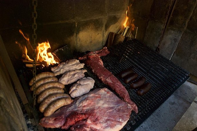 AsadoAdventure and Street Art Tour in Palermo Viejo - Savoring the Authentic Asado