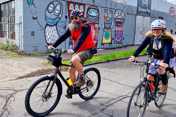 Bike Around Portland Oregon: Art, Culture, Bridges, Poetry - Admiring the Citys Vibrant Street Art