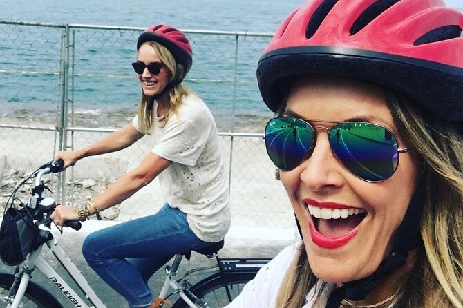 Bike Tour of Chicagos Lakefront Neighborhoods - Booking Information and Policies