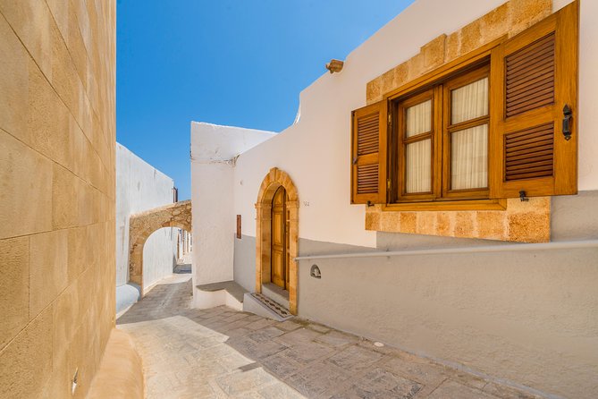 Boat Trip to LINDOS With Swimming Stops at Anthony Quinns & Tsambika Bays - Accessibility and Capacity Considerations