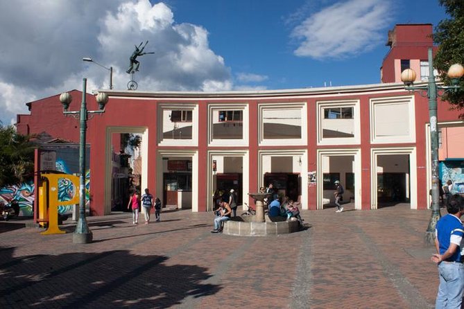 Bogotá Layover: Private 4-6 Hour Flexible City Tour - Admiring the Botero Museum