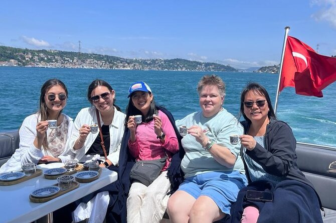Bosphorus Yacht Cruise With Refreshments - Stopover at Kanlica - Positive Traveler Feedback