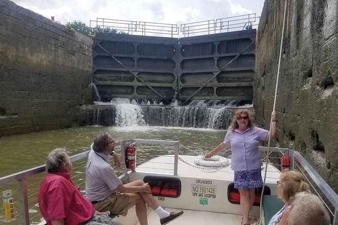 Bourbon History Tour - Scenic Boat Cruise Experience