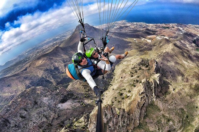 BRONZE Tandem Paragliding Flight in South Tenerife, Free Pick up - Customer Feedback and Ratings