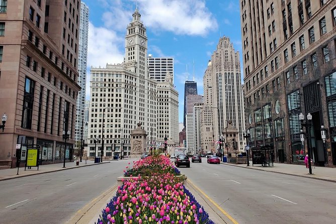 Chicago City Tour With Architecture River Cruise Option - Tour Logistics and Accessibility