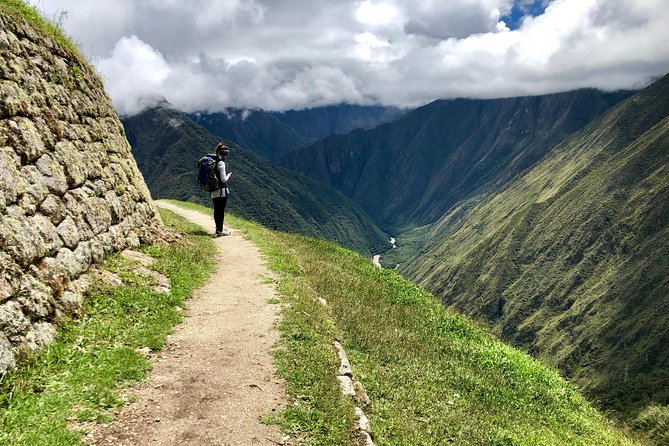 Classic Inca Trail To Machu Picchu 4 Days And 3 Nights - Traveler Requirements and Logistics