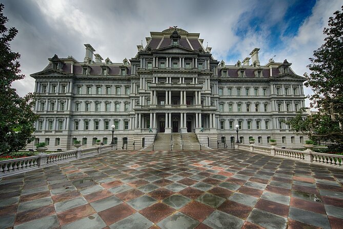 Dark Nights in D.C. - Walking Tour - Exploring the Dark History of Washington, D.C