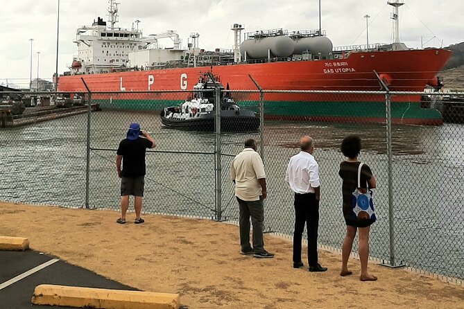 Day Tour at Panama Canal From Ocean to Ocean - Exploring the Surrounding Areas