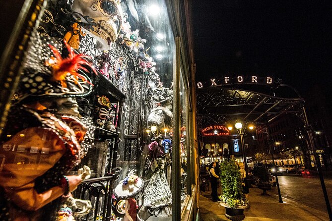 Denver Haunted Booze and Boos Ghost Walking Tour - Lower Downtown - Indulging in Drinks and Refreshments