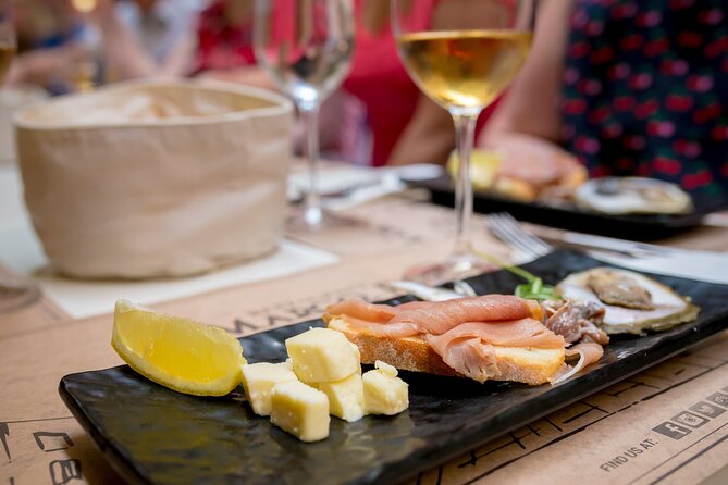 Dubrovnik Food and Drink Walking Tour With a Local Guide - Beverages and Wine Pairings