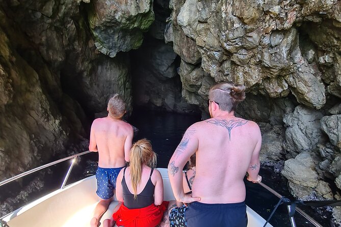 Dubrovnik Private Speedboat Tour to Elaphite Islands With Drinks - Accessibility and Recommendations