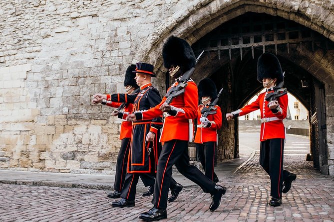 Early Access Tower of London Tour With Opening Ceremony & Cruise - Guest Experiences and Reviews