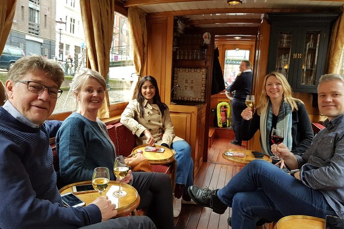 Eating Amsterdam: Food Tour and Canal Cruise - The Canal Cruise Experience