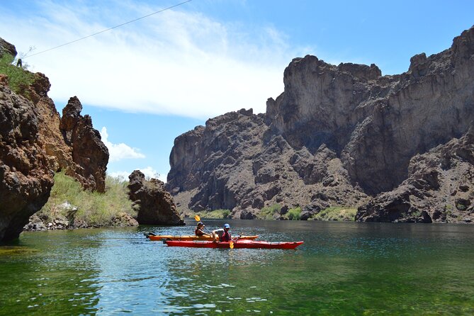 Emerald Cave Kayak Tour With Lunch and Optional Shuttle - Booking and Cancellation Policy