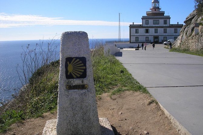 Finisterre and Costa Da Morte the Most Complete Tour From Santiago - Exploring Finisterre and the Coast of Death