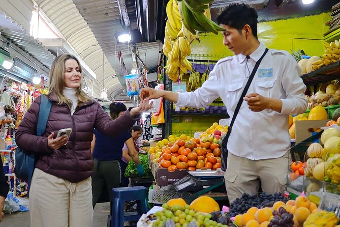 Food History + Local Markets Tour & FruitTasting - Tasting the Diverse Selection of Fruits and Produce