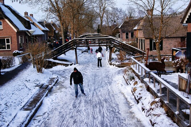 Giethoorn Small-Group Tour From Amsterdam (Max. 8 People) - Traveler Experiences