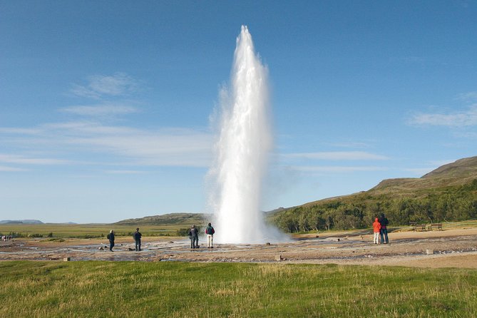 Golden Circle 7 Hours Bus Tour From Reykjavik - Gullfoss Waterfall
