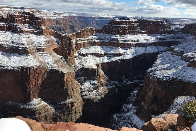 Grand Canyon Helicopter Tour With Optional Skywalk Express Ticket - Booking and Cancellation Policy