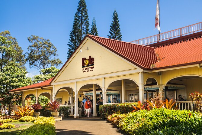 Hidden Gems of Oahu Circle Island Tour With Byodo in Temple - Sampling Local Cuisine and Flavors
