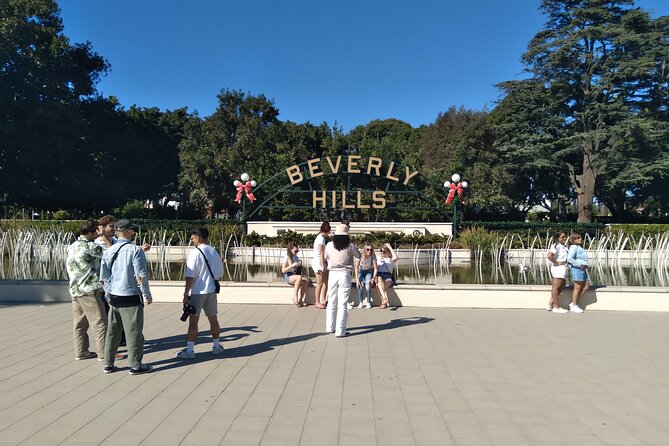 Hollywood and Beverly Hills Shared 3-Hour Tour With 3 Stops - Notable Theaters in the Area