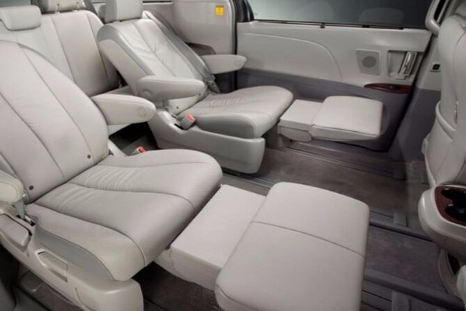 Honolulu Airport & Waikiki Hotels Private Transfer by Minivan (Up to 5 People) - Booking Information and Policies