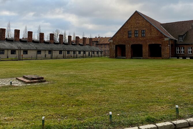 Krakow: Auschwitz-Birkenau Guided Tour & Hotel Pick Up - Making the Most of Your Guided Tour Experience