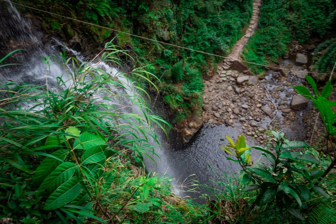 La Chorrera and Chiflon Waterfalls Private Hike Tour - Hiking Conditions and Accessibility