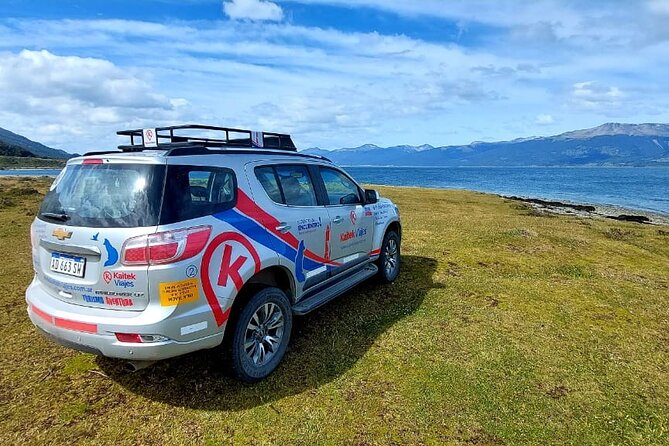 Lakes 4WD off Road With Lunch at Lake Fagnano From Ushuaia - Taking in the Scenic Surroundings