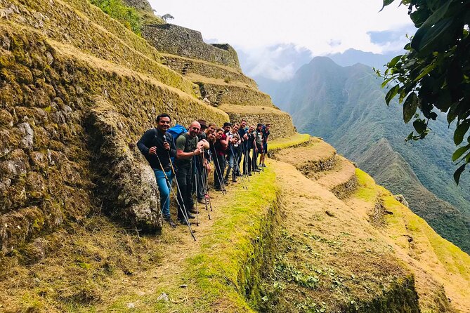 Luxury Inca Trail to Machu Picchu 4 Days - Guide and Porter Services