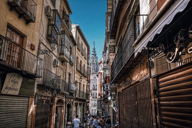 Madrid Old City Exclusive Guided Walking Tour - Traveler Reviews and Feedback
