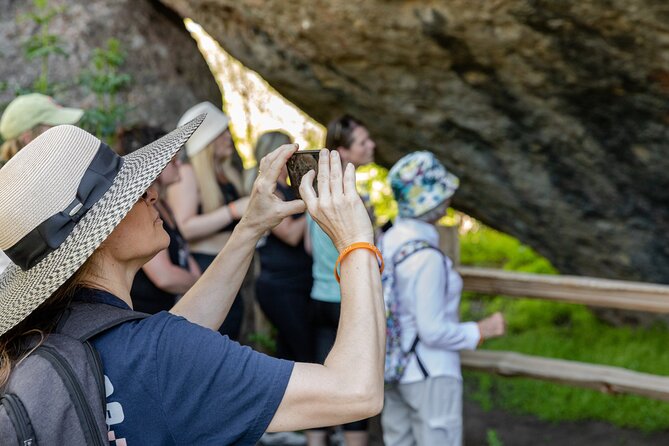 Malibu: Guided Vineyard Hike With Photo Stops and Wine - Meeting and Logistics