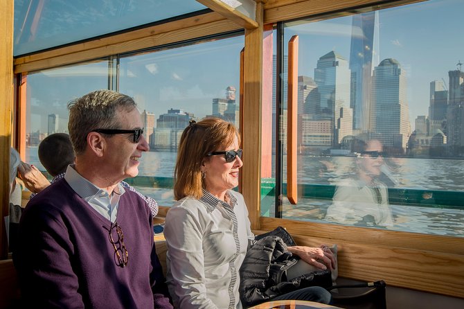 Manhattan Architecture Yacht Cruise - Key Sights and Landmarks Covered