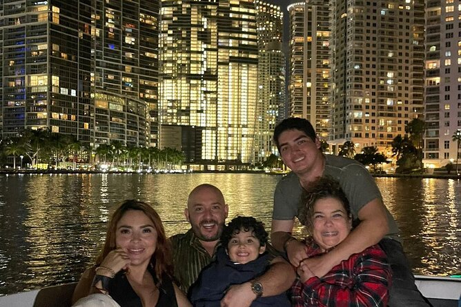 Miami Private Skyline Boat Cruise With Champagne - Meeting and Pickup Details