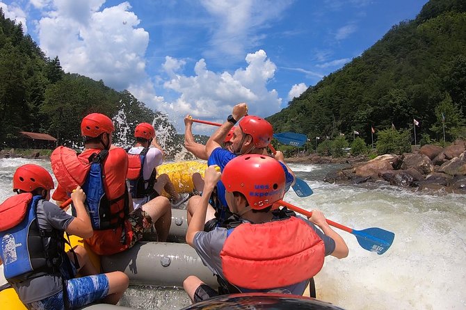 Middle Ocoee River Rafting Adventure Tour - Accessibility and Suitability for Travelers