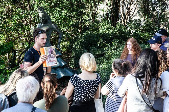 Montjuïc Walking Tour With Optional Flamenco Show - Tour Accessibility and Group Size