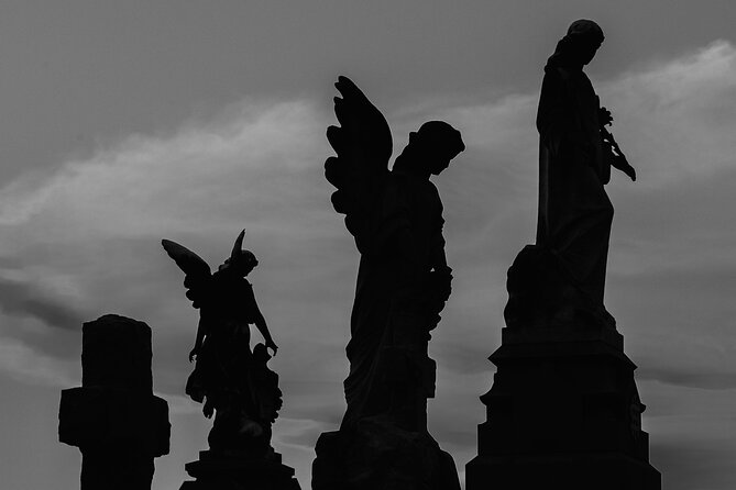 New Orleans St. Louis Cemetery No. 3 Walking Tour - Symbolism and Cemetery Architecture