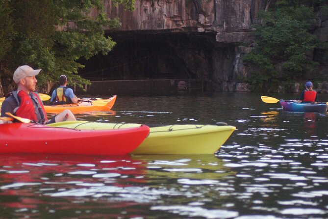Nickajack Bat Cave Kayak Tour With Chattanooga Guided Adventures - Arriving at the Meeting Point