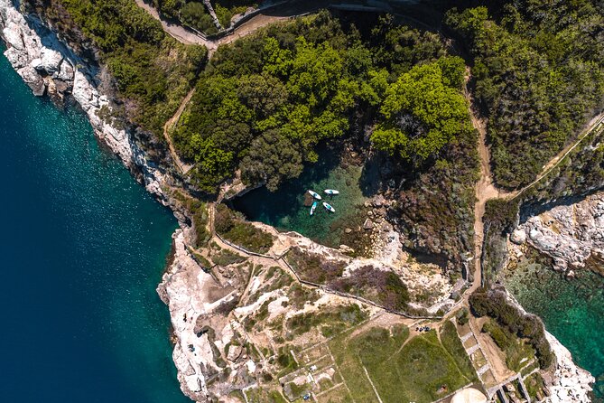 Paddle Boarding Tour From Sorrento to Bagni Regina Giovanna - Swimming Opportunities and Cliff Jumping